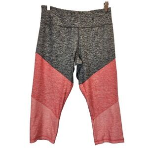 Athletic Works Colorblock Capri Leggings Kids Size 14 -16 Workout Ajustable Fit
